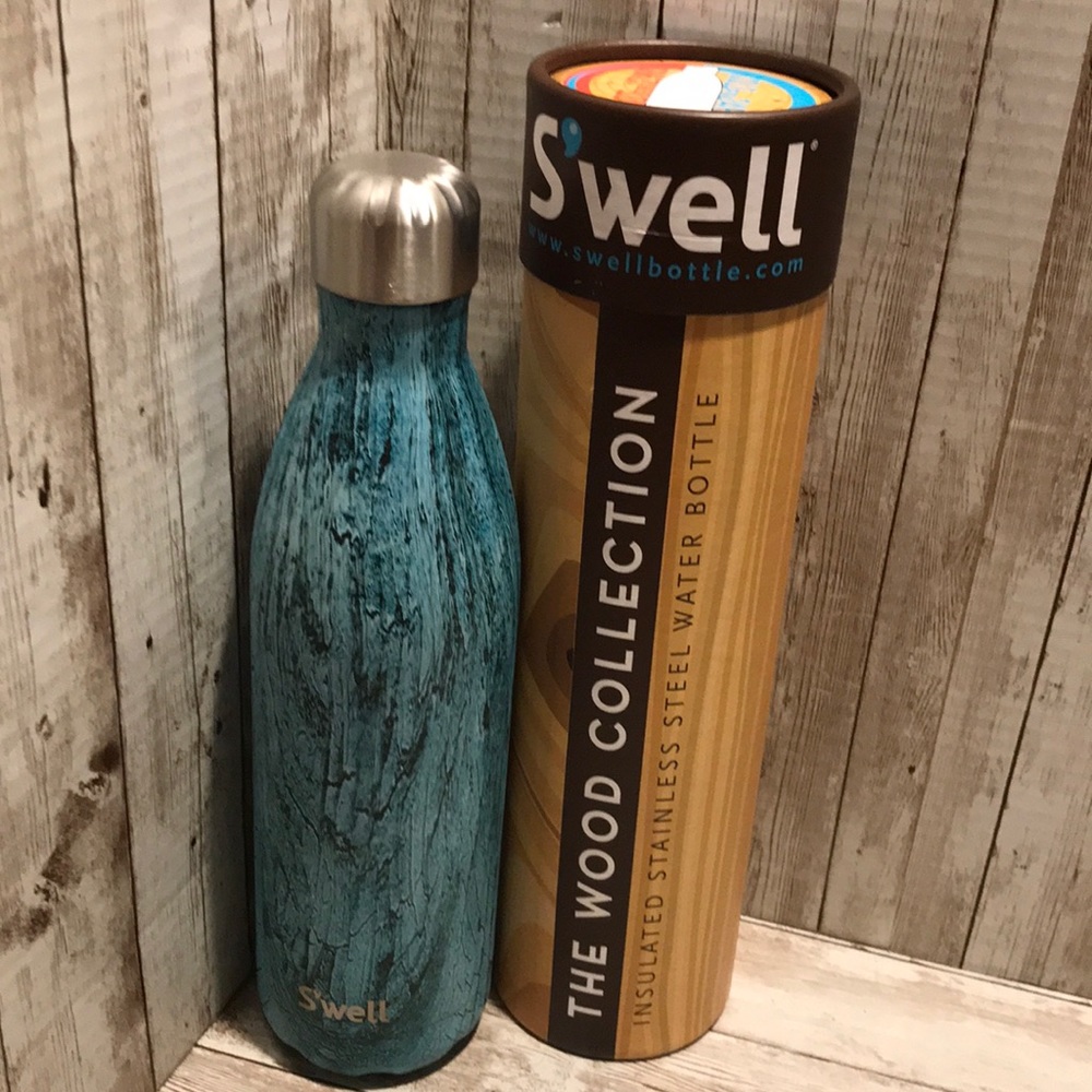New S’well bottle 25oz Wood Collection Teal
